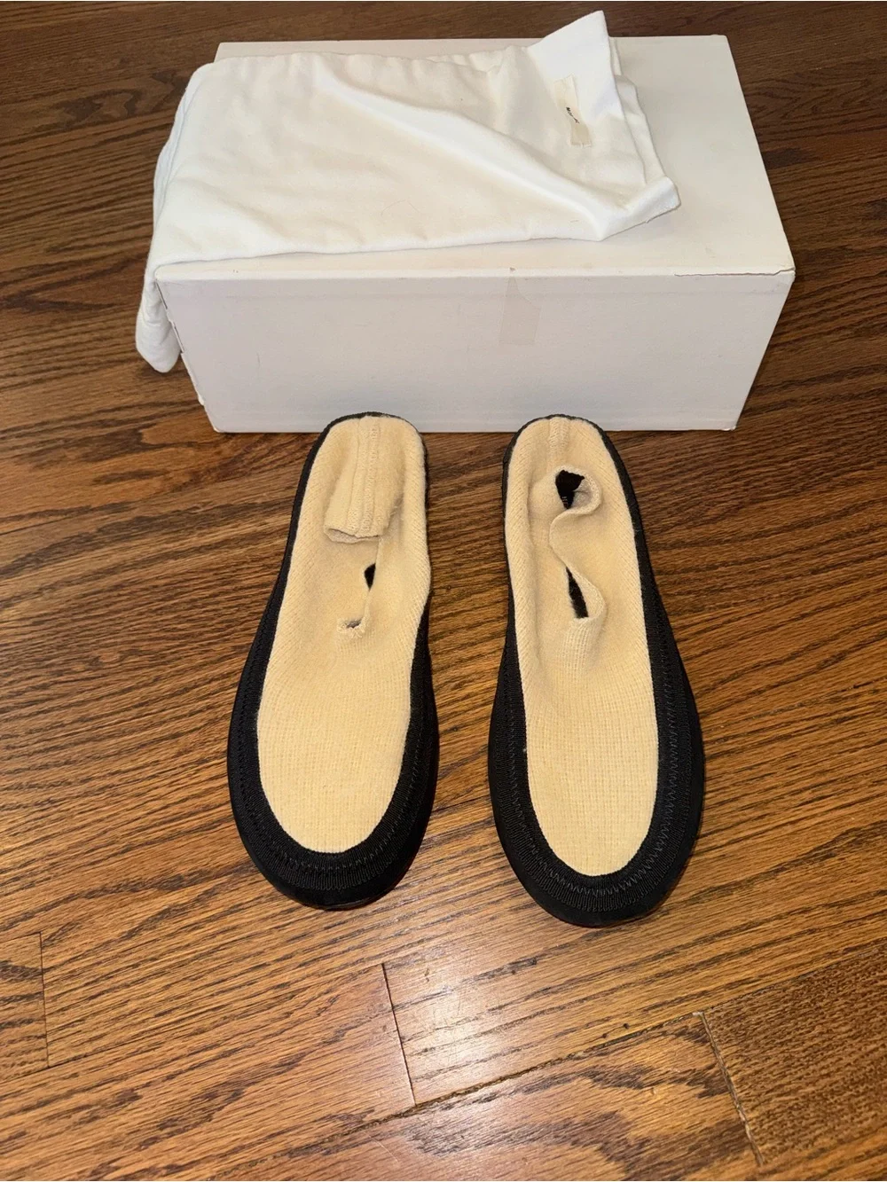 Size 40.5 The Row Fairy Cashmere Knit Flats